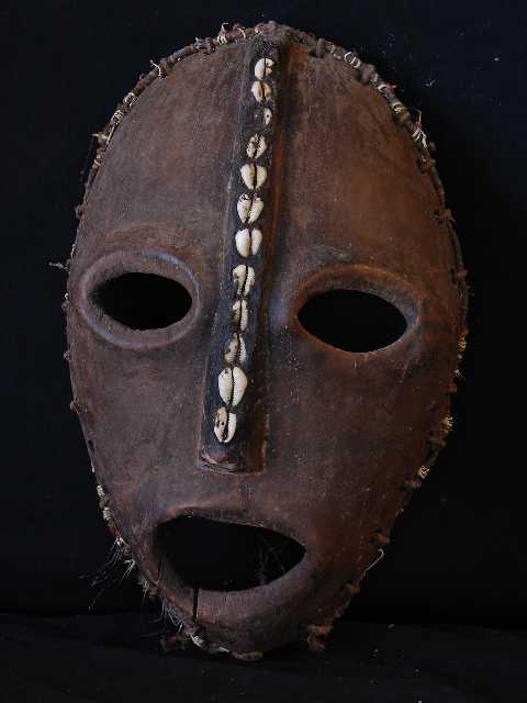 Lega_093.JPG (48,903 bytes)